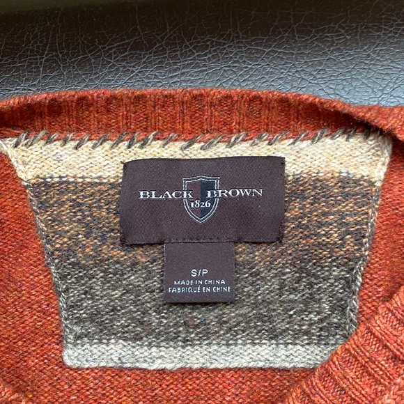 Black Brown 1826 V-Neck Sweater - Picture 4 of 4